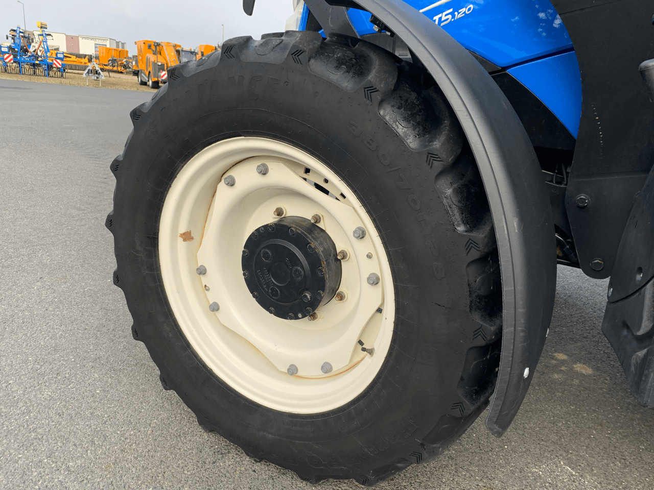 Traktor a típus New Holland T5.120 DYNAMIC COMMAND, Gebrauchtmaschine ekkor: TREMEUR (Kép 11)