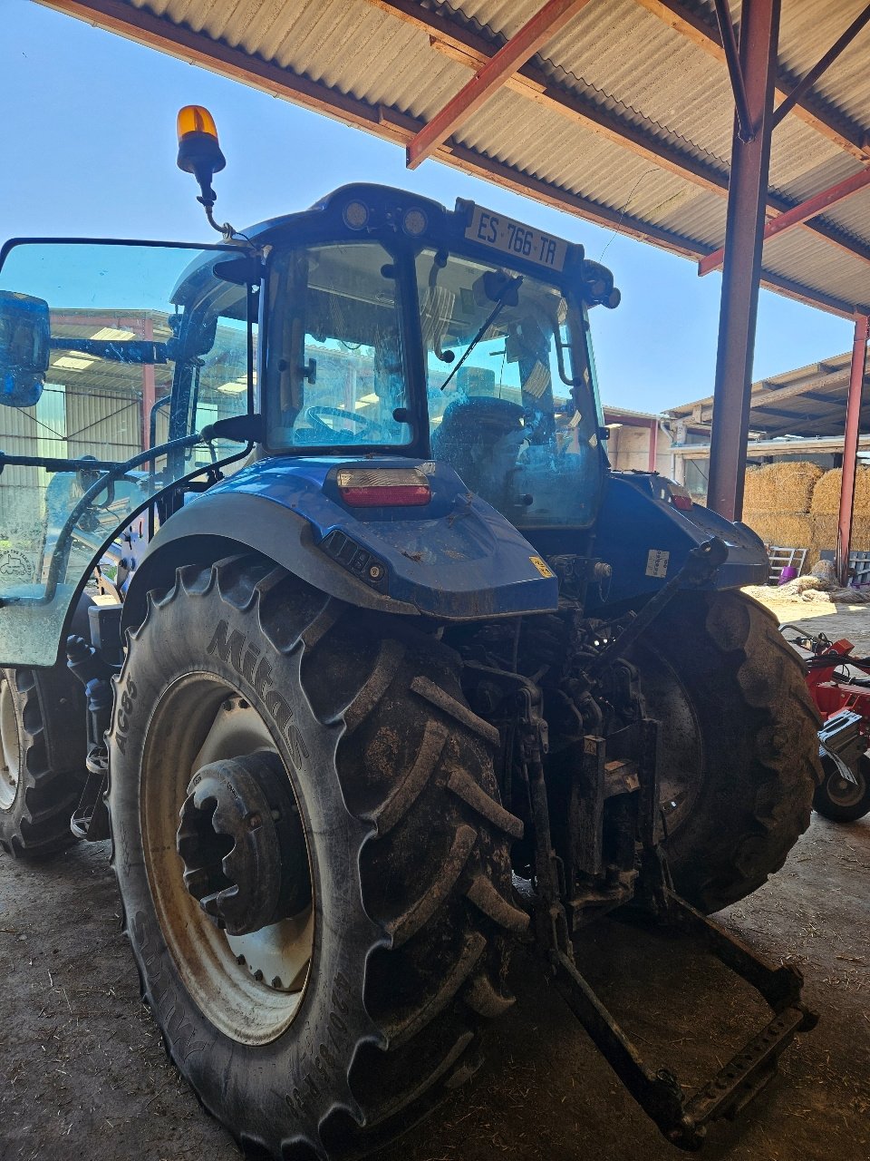 Traktor Türe ait New Holland T5.120 EC, Gebrauchtmaschine içinde MANDRES-SUR-VAIR (resim 8)