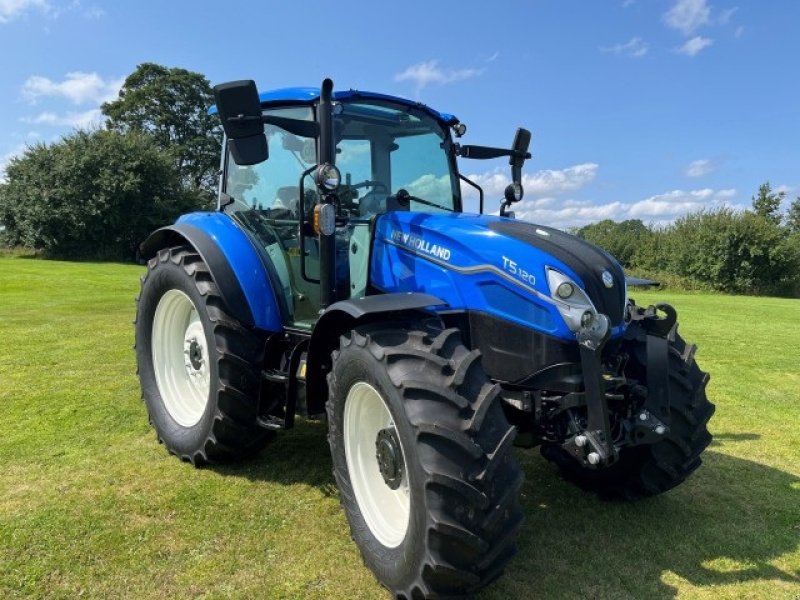 Traktor του τύπου New Holland T5.120 HI-LO TRAKTOR, Gebrauchtmaschine σε Rødding (Φωτογραφία 1)