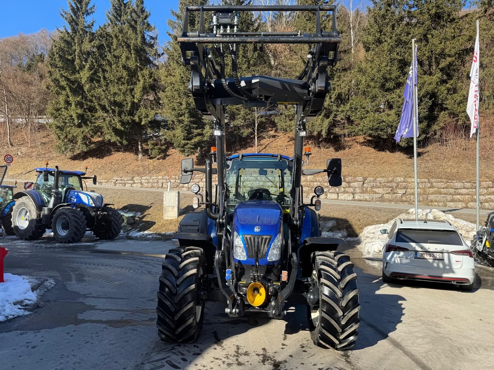 Traktor от тип New Holland T5.120, Vorführmaschine в Burgkirchen (Снимка 17)