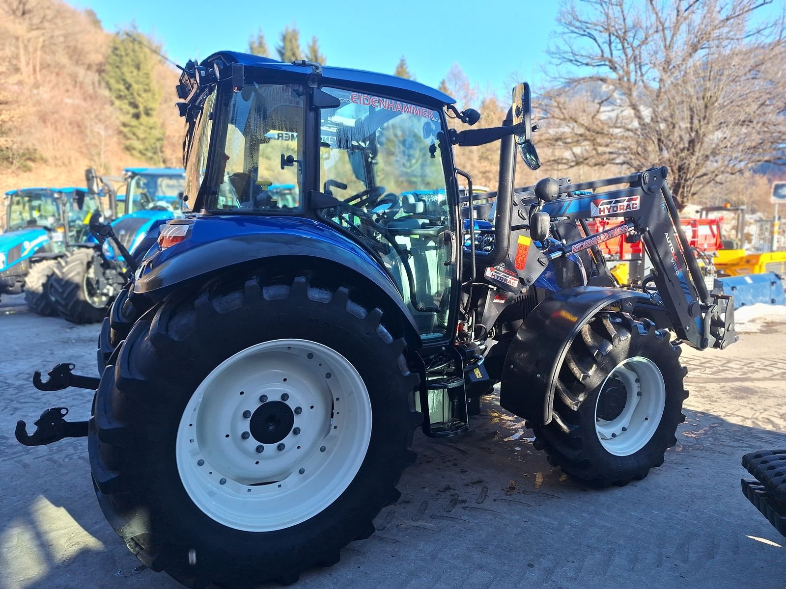 Traktor tipa New Holland T5.120, Vorführmaschine u Burgkirchen (Slika 5)