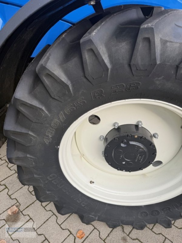 Traktor of the type New Holland T5.120, Gebrauchtmaschine in Malterdingen (Picture 3)