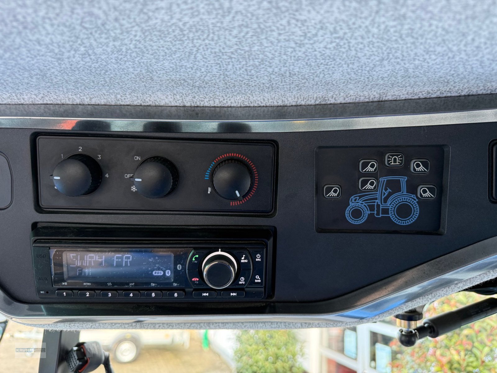 Traktor des Typs New Holland T5.120, Gebrauchtmaschine in Malterdingen (Bild 10)