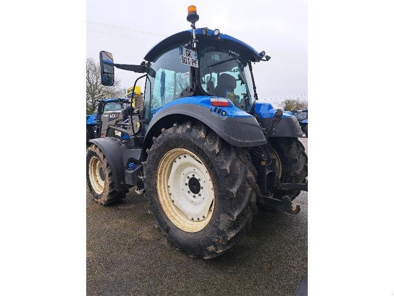 Traktor typu New Holland T5120DYC, Gebrauchtmaschine v PLUMELEC (Obrázek 3)