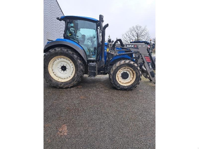 Traktor del tipo New Holland T5120DYC, Gebrauchtmaschine In PLUMELEC (Immagine 1)