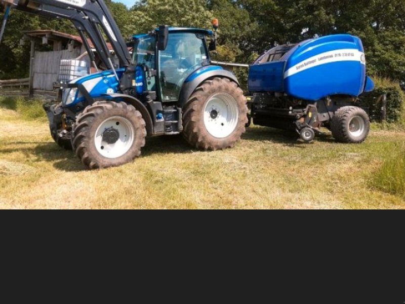 Traktor des Typs New Holland T5.140 AC Blue Power, Gebrauchtmaschine in Neustadt  (Bild 1)