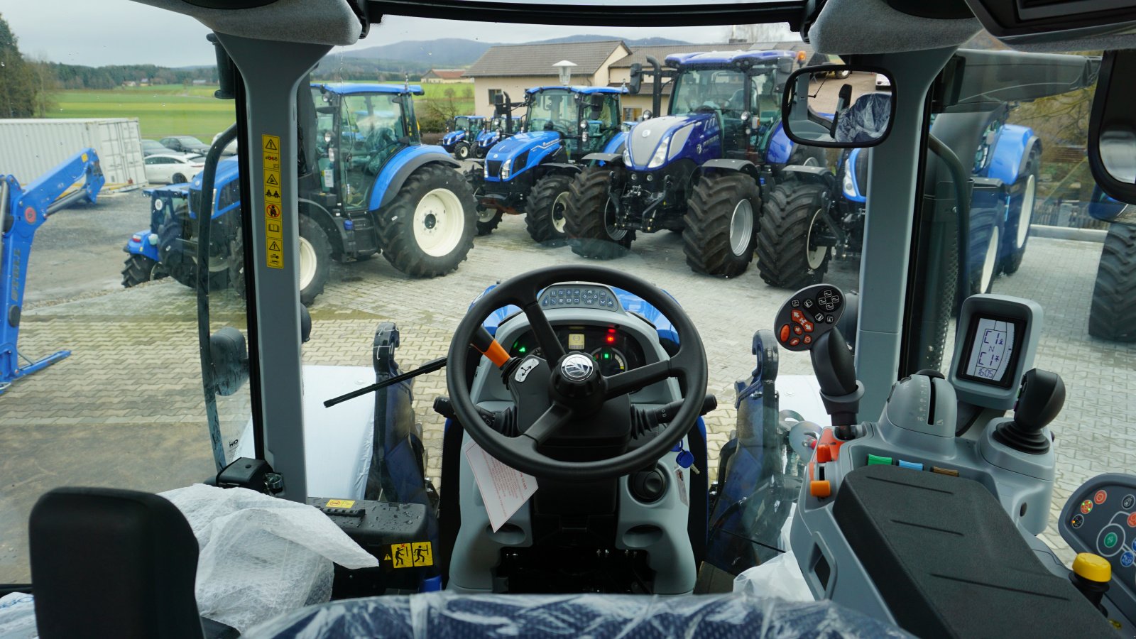Traktor типа New Holland T5.140 DC, Gebrauchtmaschine в Rötz (Фотография 8)