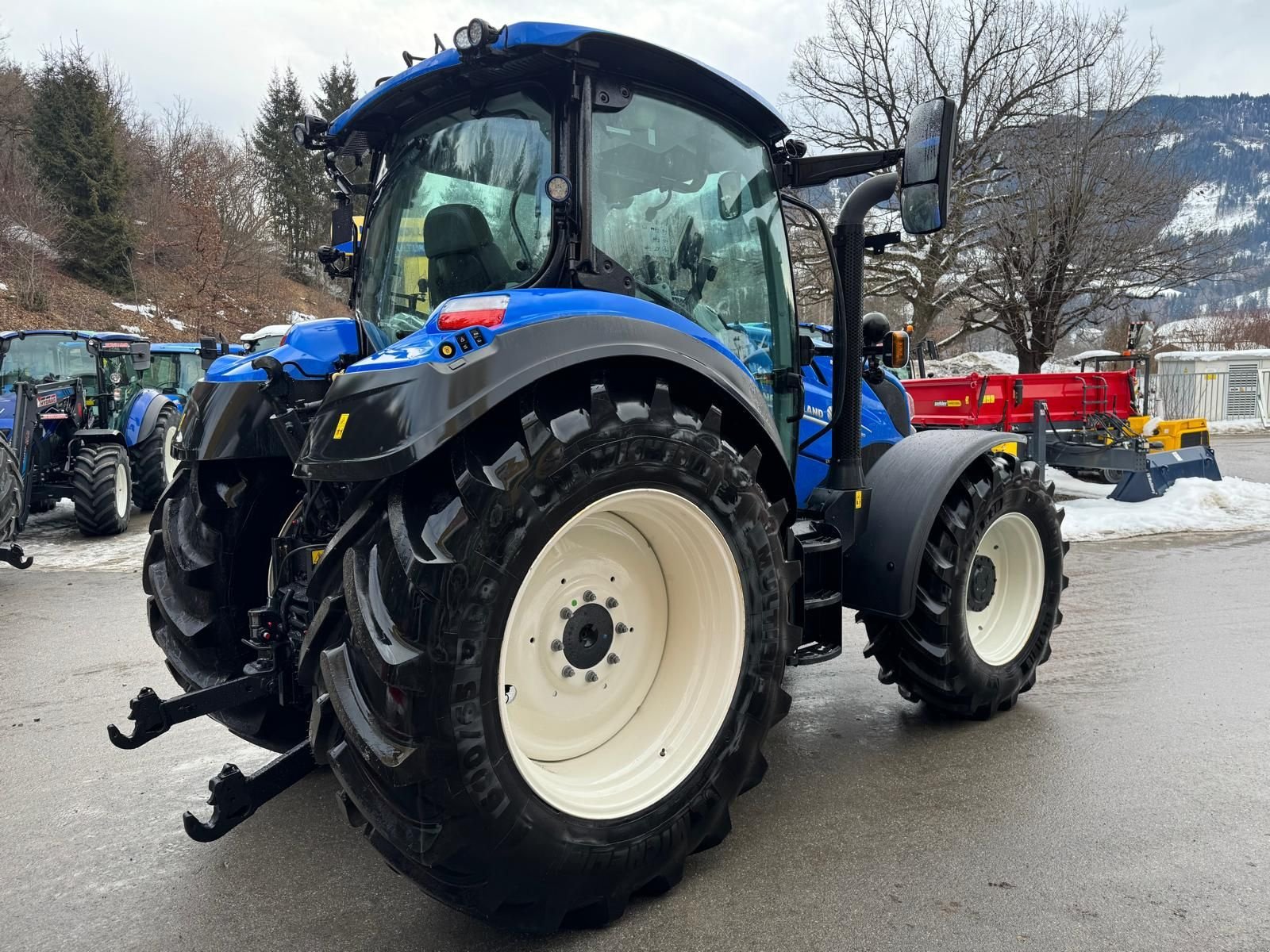 Traktor типа New Holland T5.140, Neumaschine в Burgkirchen (Фотография 9)