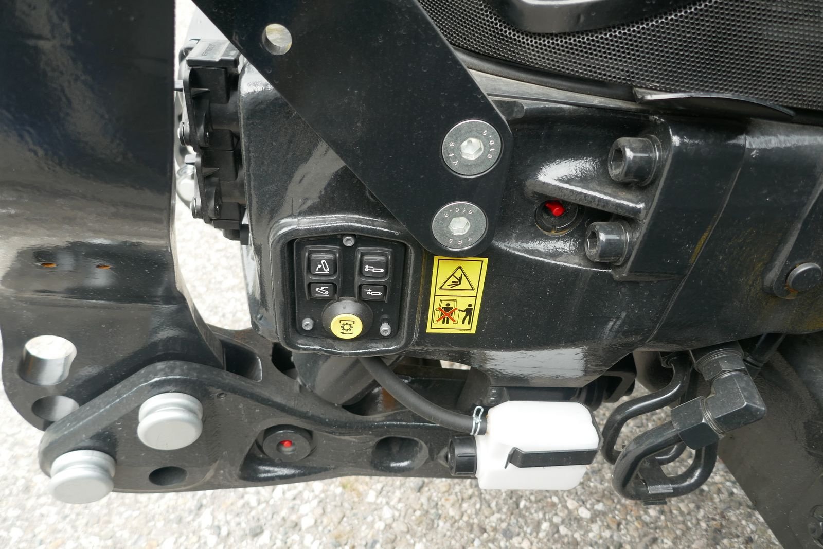 Traktor типа New Holland T5.140, Gebrauchtmaschine в Villach (Фотография 5)