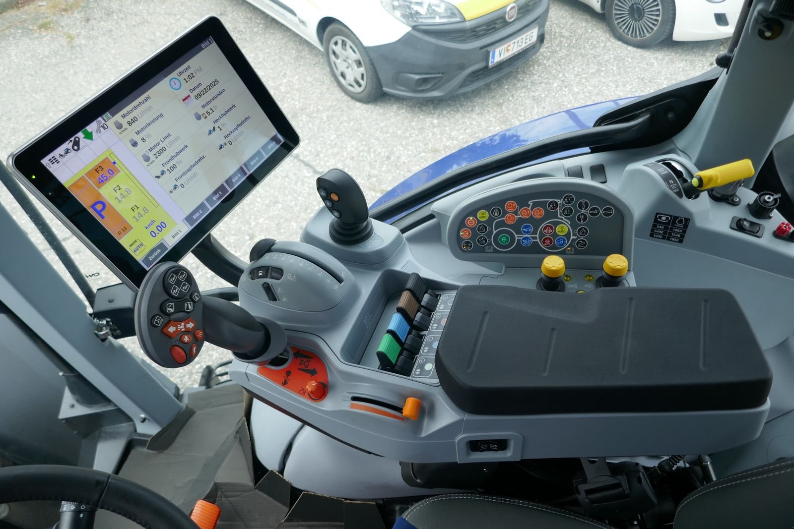 Traktor типа New Holland T5.140, Gebrauchtmaschine в Villach (Фотография 15)