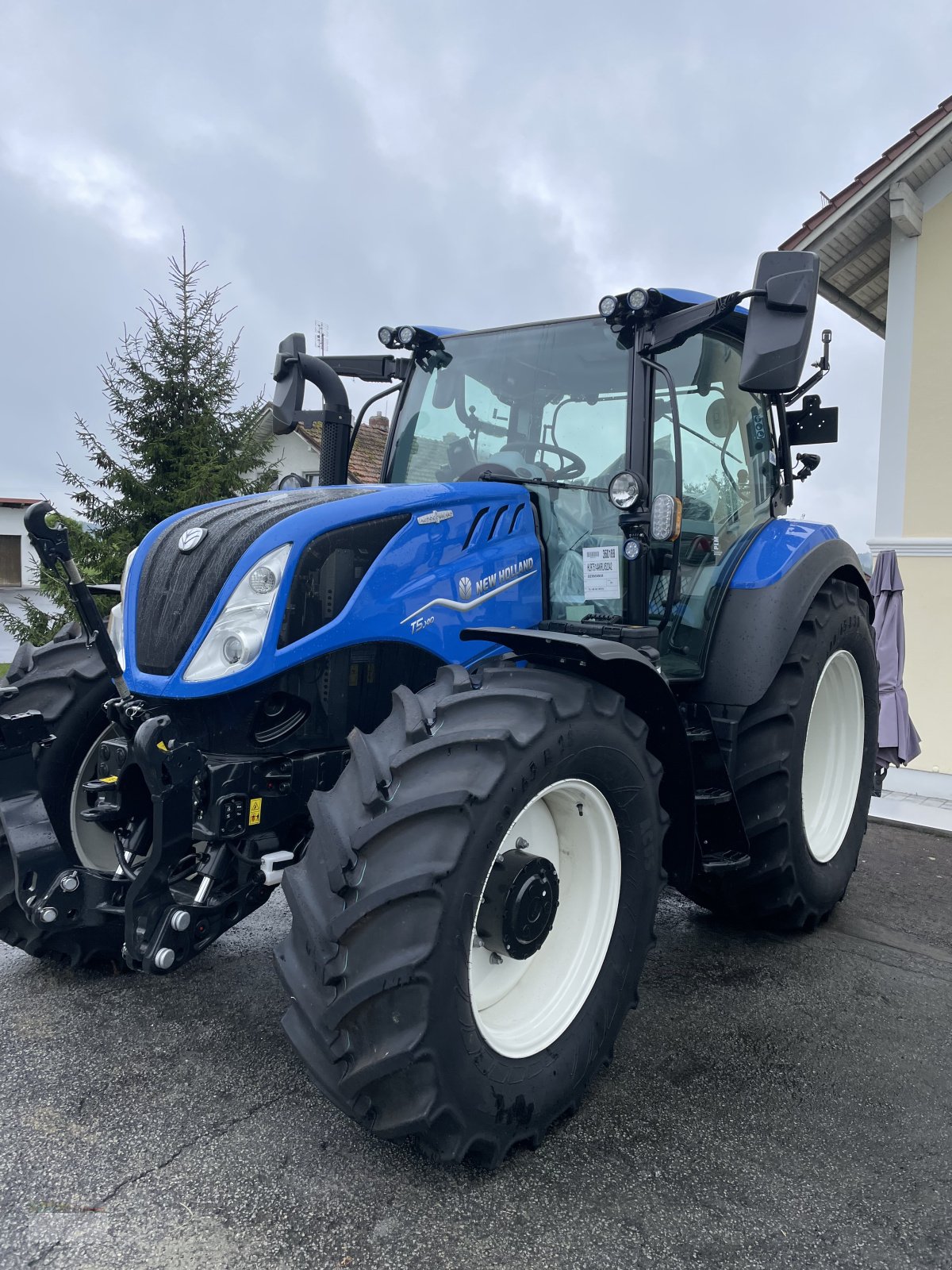 Traktor tip New Holland T5.140AC Autocommand, Neumaschine in Fürsteneck (Poză 1)