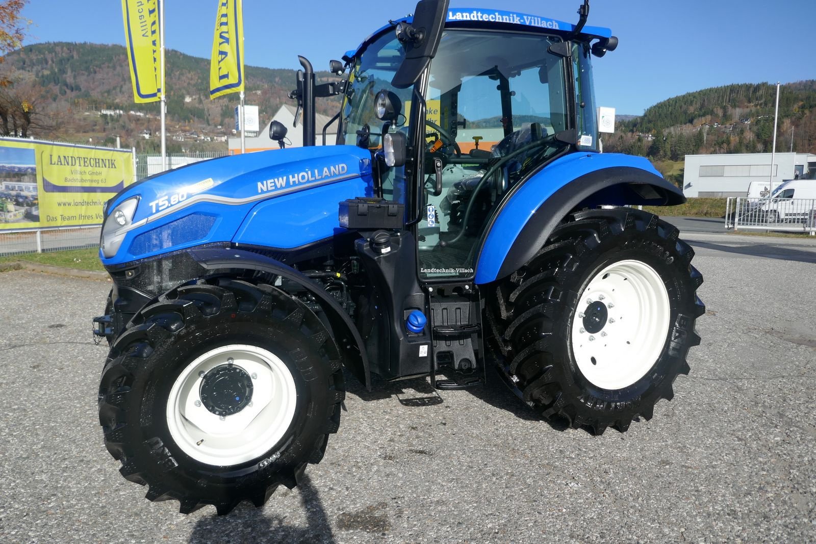 Traktor des Typs New Holland T5.80 Dual Command, Gebrauchtmaschine in Villach (Bild 2)