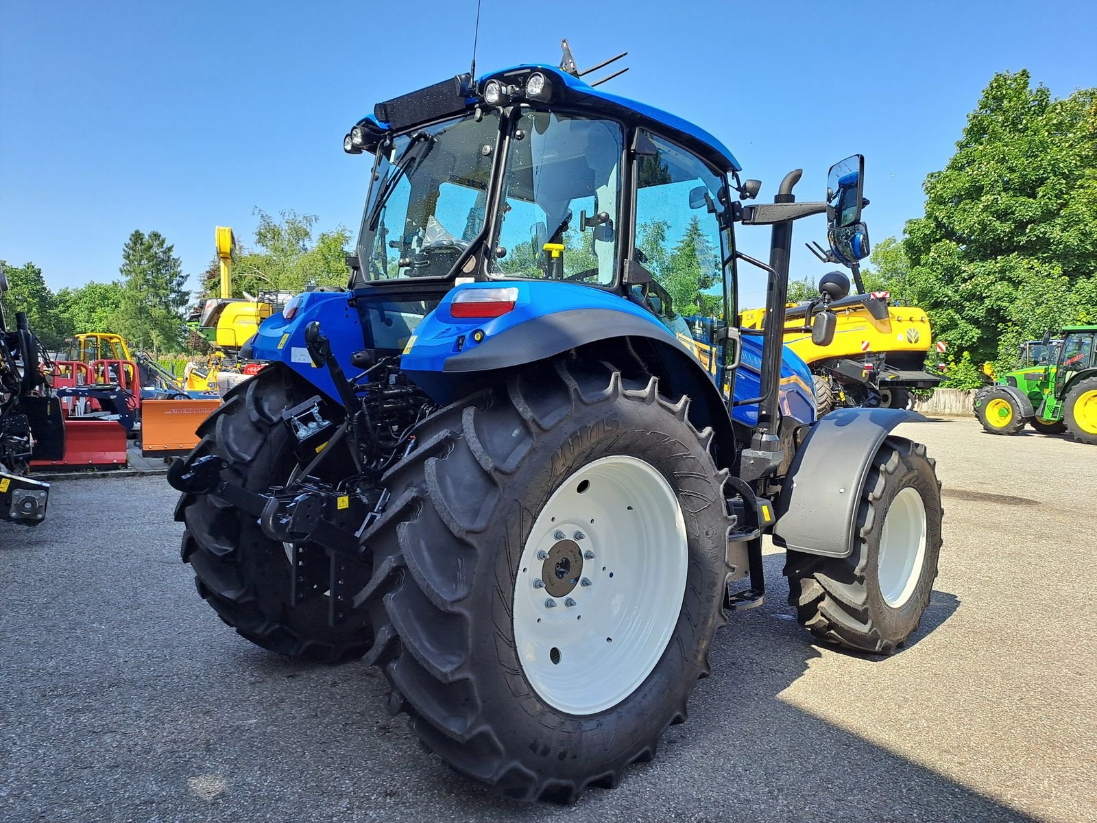 Traktor του τύπου New Holland T5.80 HILO, Neumaschine σε Burgkirchen (Φωτογραφία 7)
