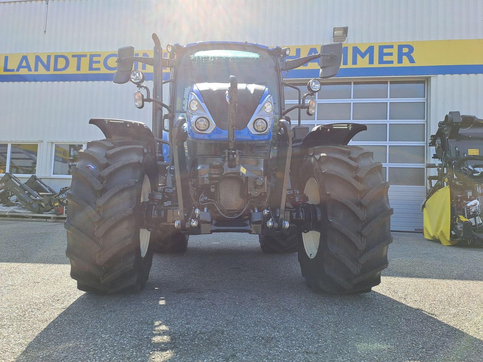 Traktor του τύπου New Holland T5.80 HILO, Neumaschine σε Burgkirchen (Φωτογραφία 14)