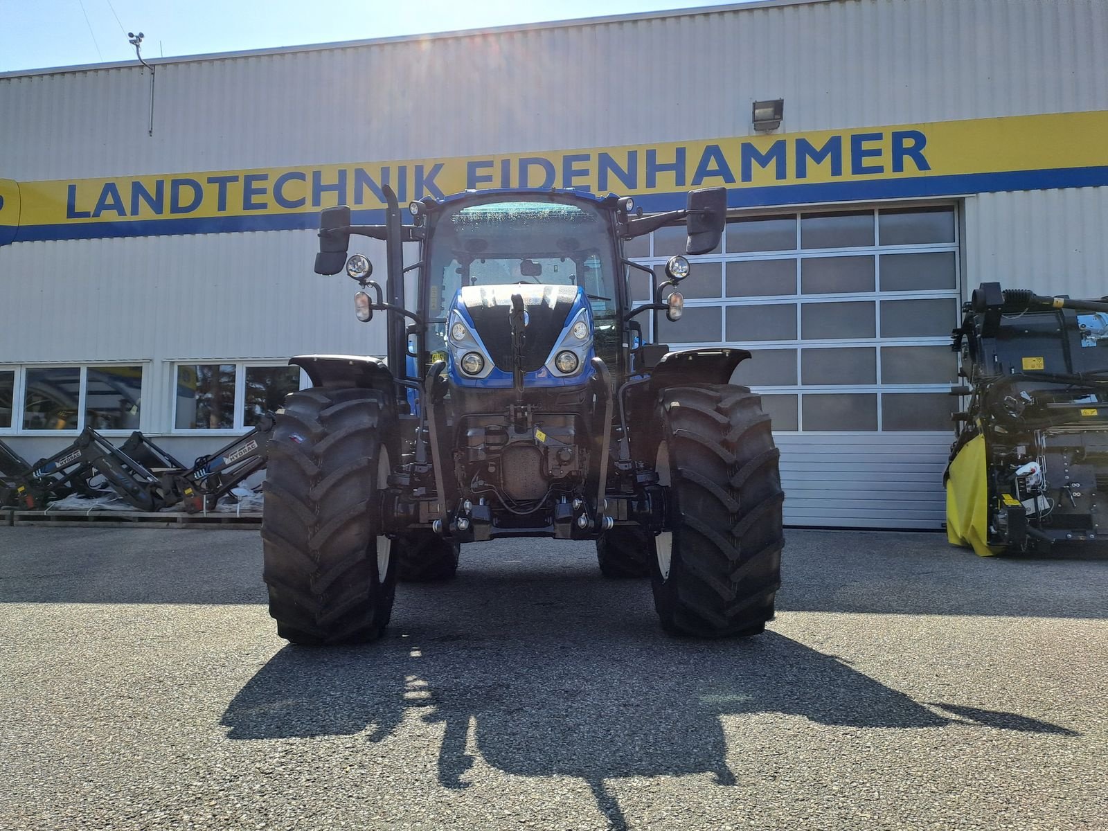 Traktor του τύπου New Holland T5.80 HILO, Neumaschine σε Burgkirchen (Φωτογραφία 13)