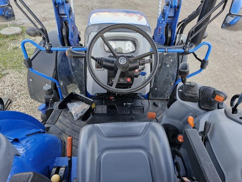 Traktor типа New Holland T5.80, Gebrauchtmaschine в BRAY en Val (Фотография 7)