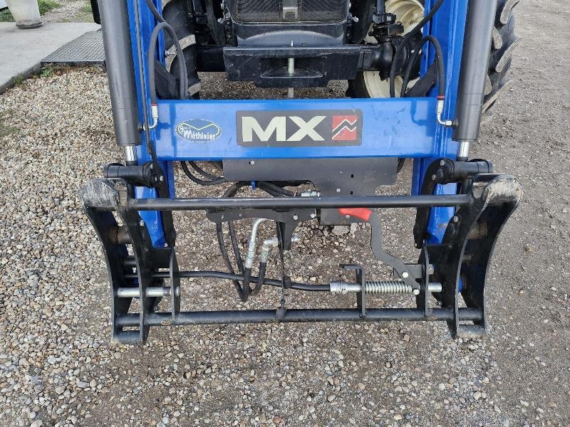 Traktor типа New Holland T5.80, Gebrauchtmaschine в BRAY en Val (Фотография 10)