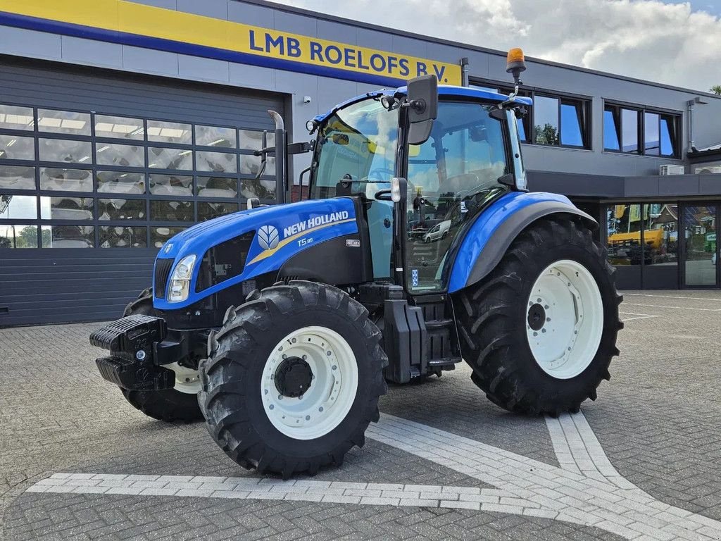 Traktor του τύπου New Holland T5.85 Dual command, Gebrauchtmaschine σε BENNEKOM (Φωτογραφία 10)
