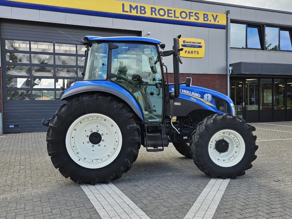 Traktor του τύπου New Holland T5.85 Dual command, Gebrauchtmaschine σε BENNEKOM (Φωτογραφία 3)