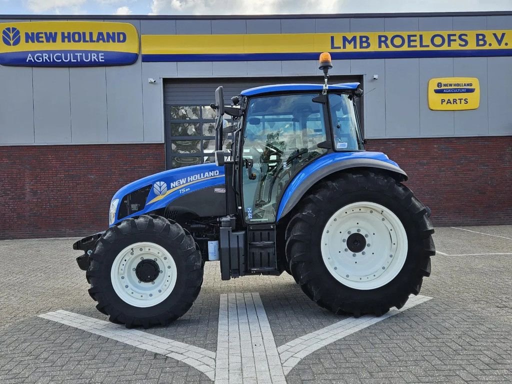 Traktor του τύπου New Holland T5.85 Dual command, Gebrauchtmaschine σε BENNEKOM (Φωτογραφία 9)