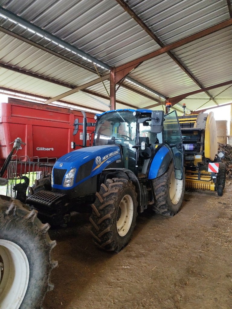 Traktor del tipo New Holland T5.85, Gebrauchtmaschine In Einvaux (Immagine 1)