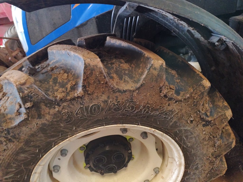 Traktor del tipo New Holland T5.85, Gebrauchtmaschine In Einvaux (Immagine 5)