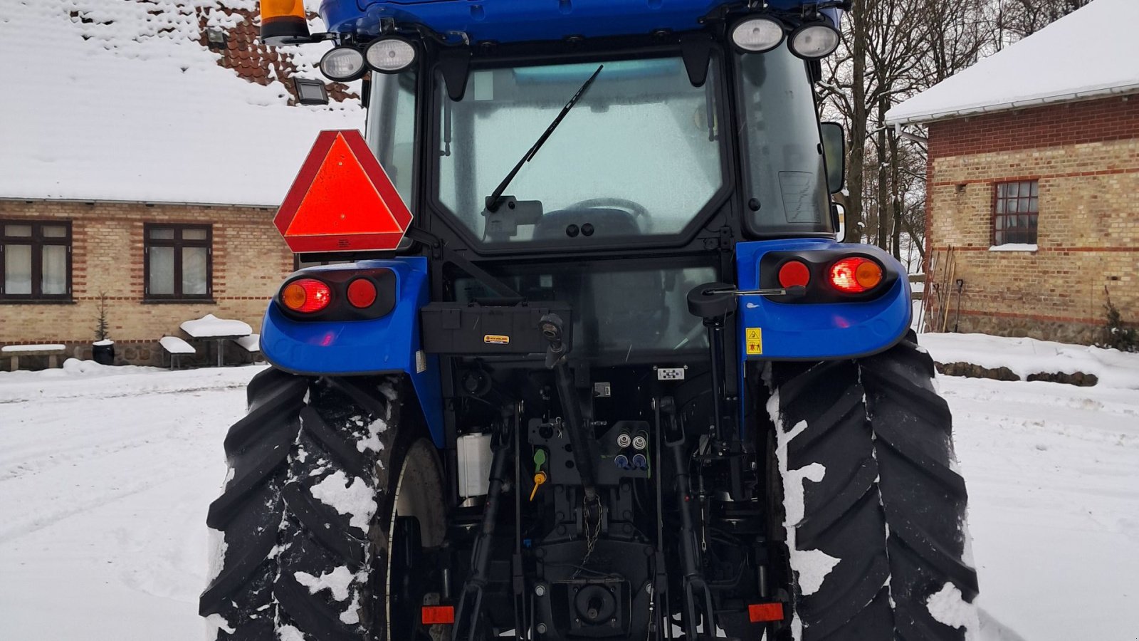 Traktor typu New Holland T5.85, Gebrauchtmaschine w Aars (Zdjęcie 3)