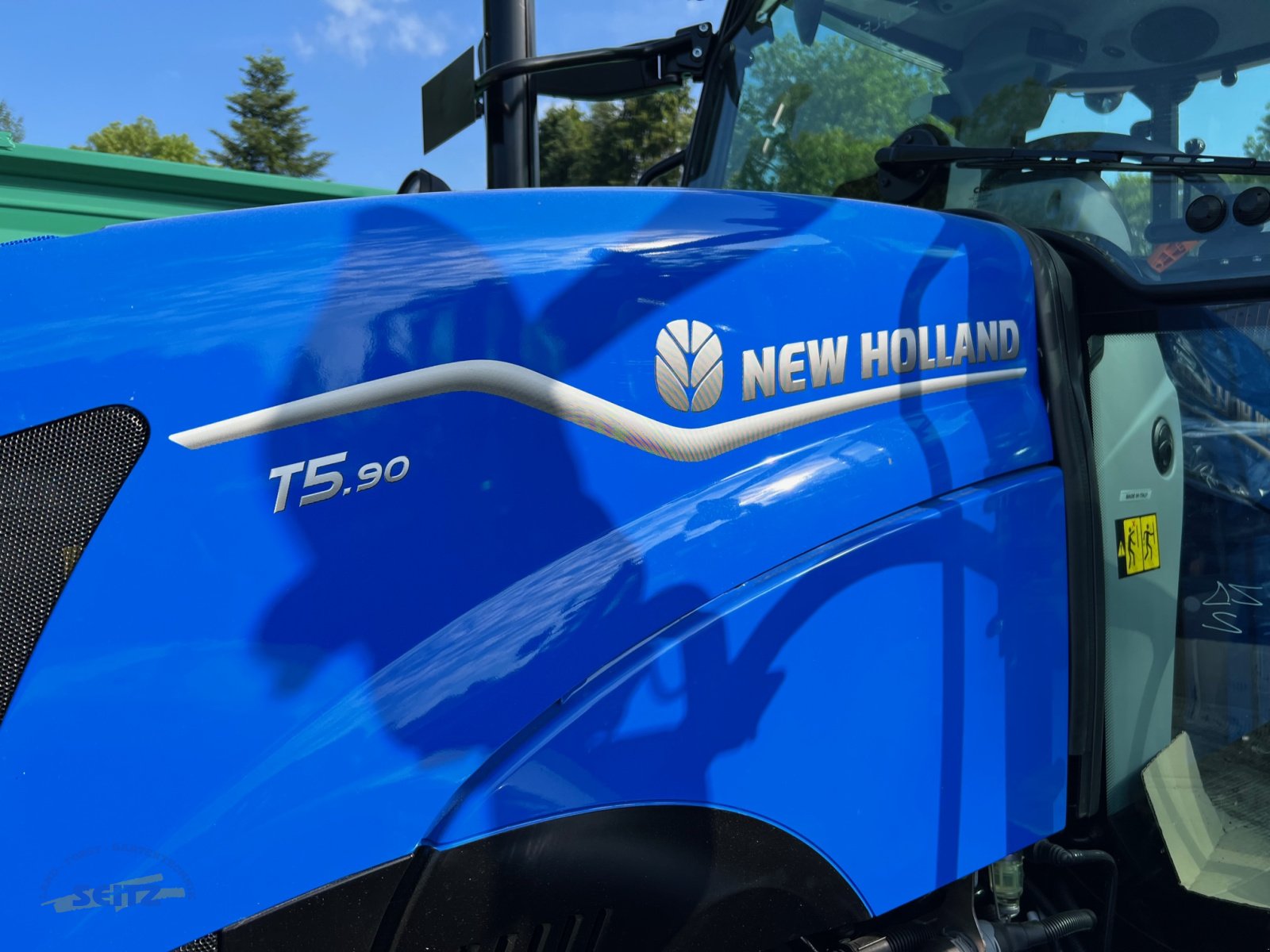 Traktor du type New Holland T5.90 DC, Neumaschine en Lindenfels-Glattbach (Photo 3)