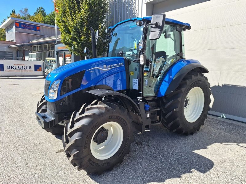 Traktor of the type New Holland T5.90 Dual Command, Neumaschine in Burgkirchen (Picture 1)