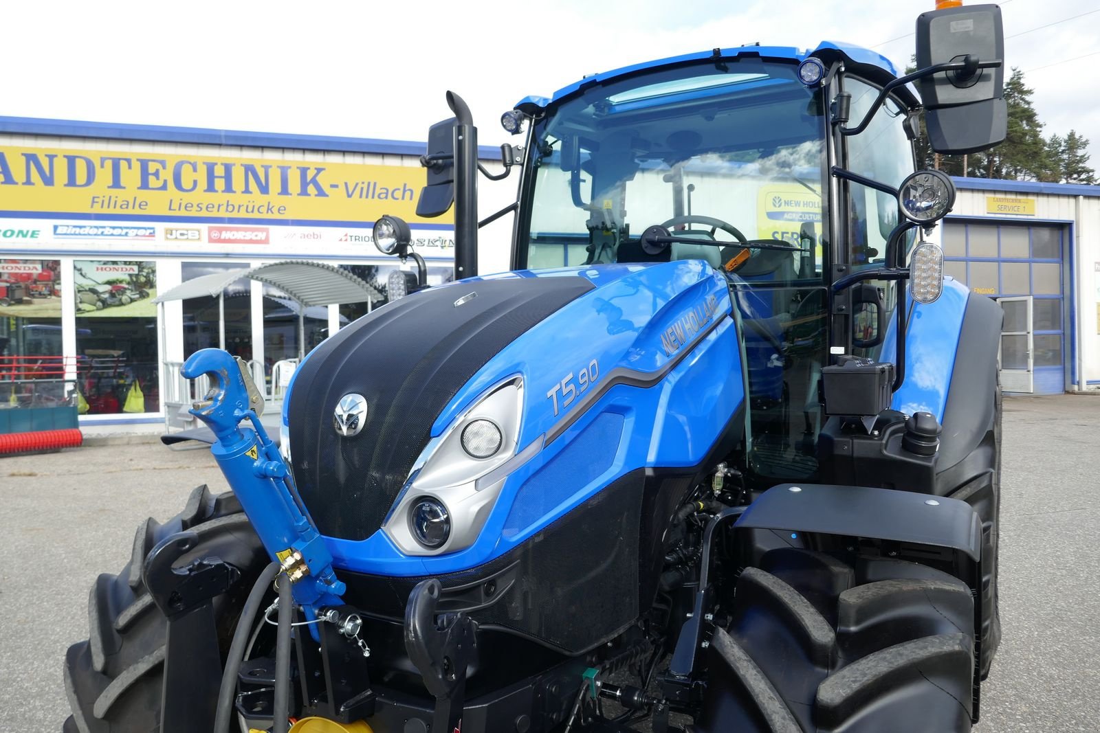 Traktor типа New Holland T5.90 Dual Command, Gebrauchtmaschine в Villach (Фотография 15)