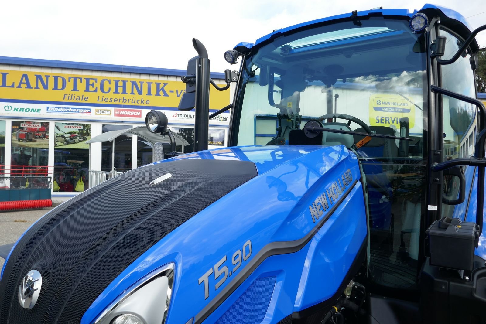 Traktor типа New Holland T5.90 Dual Command, Gebrauchtmaschine в Villach (Фотография 5)