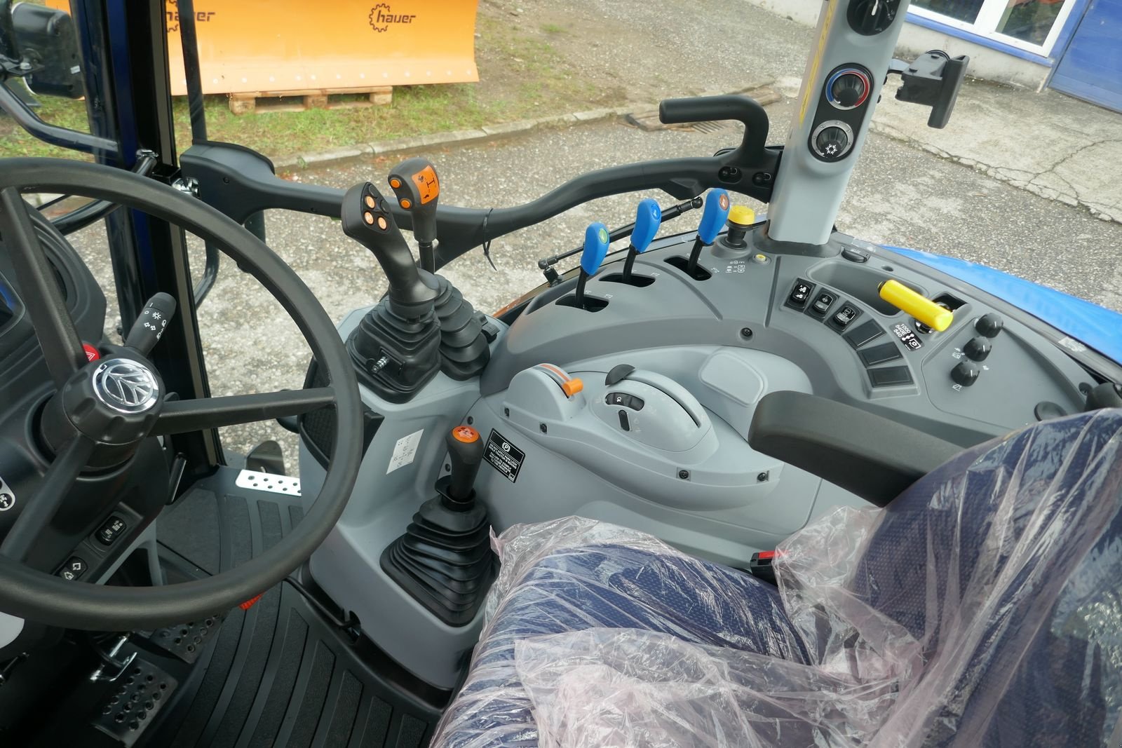 Traktor Türe ait New Holland T5.90 Dual Command, Gebrauchtmaschine içinde Villach (resim 10)