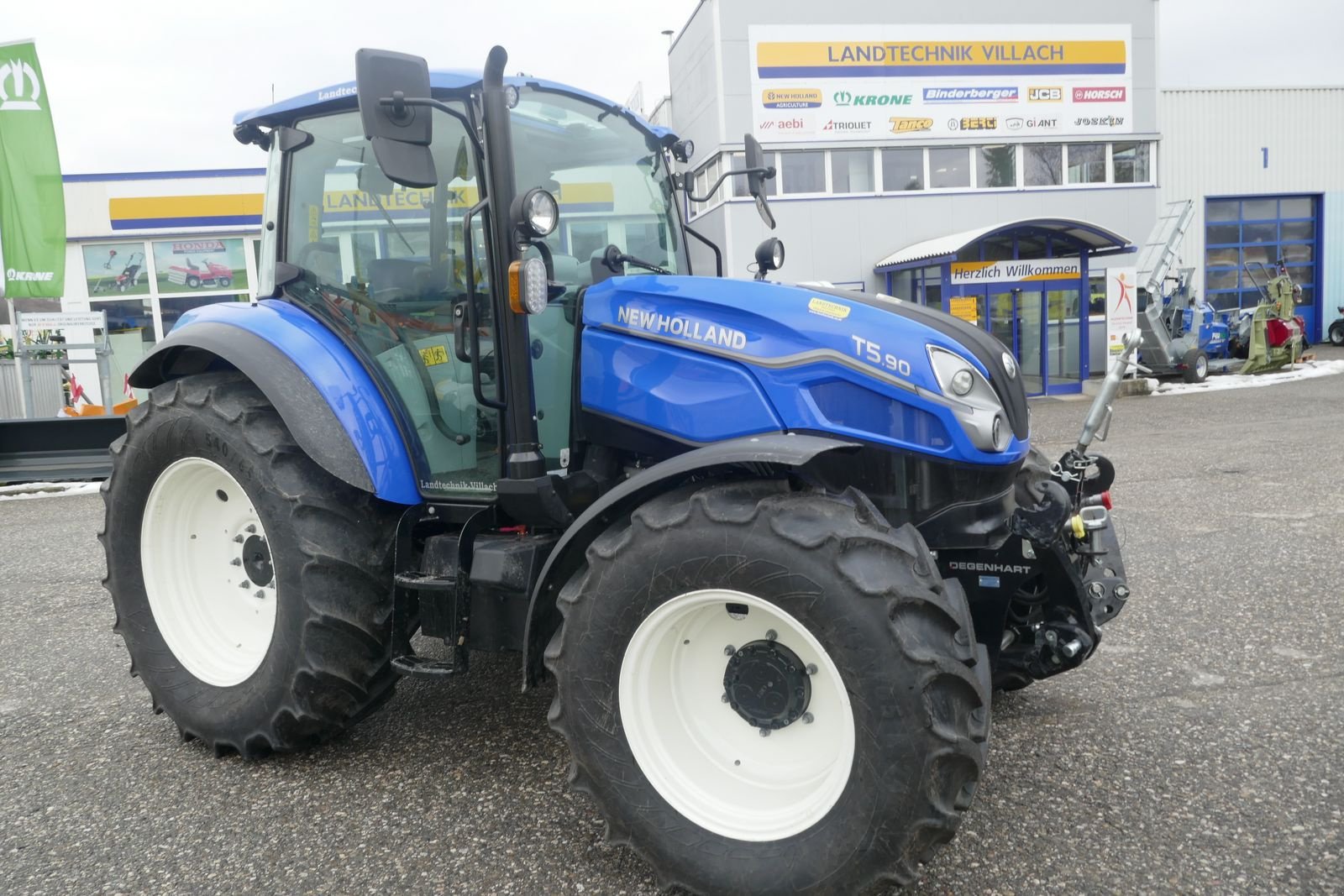 Traktor del tipo New Holland T5.90 Dual Command, Gebrauchtmaschine In Villach (Immagine 1)