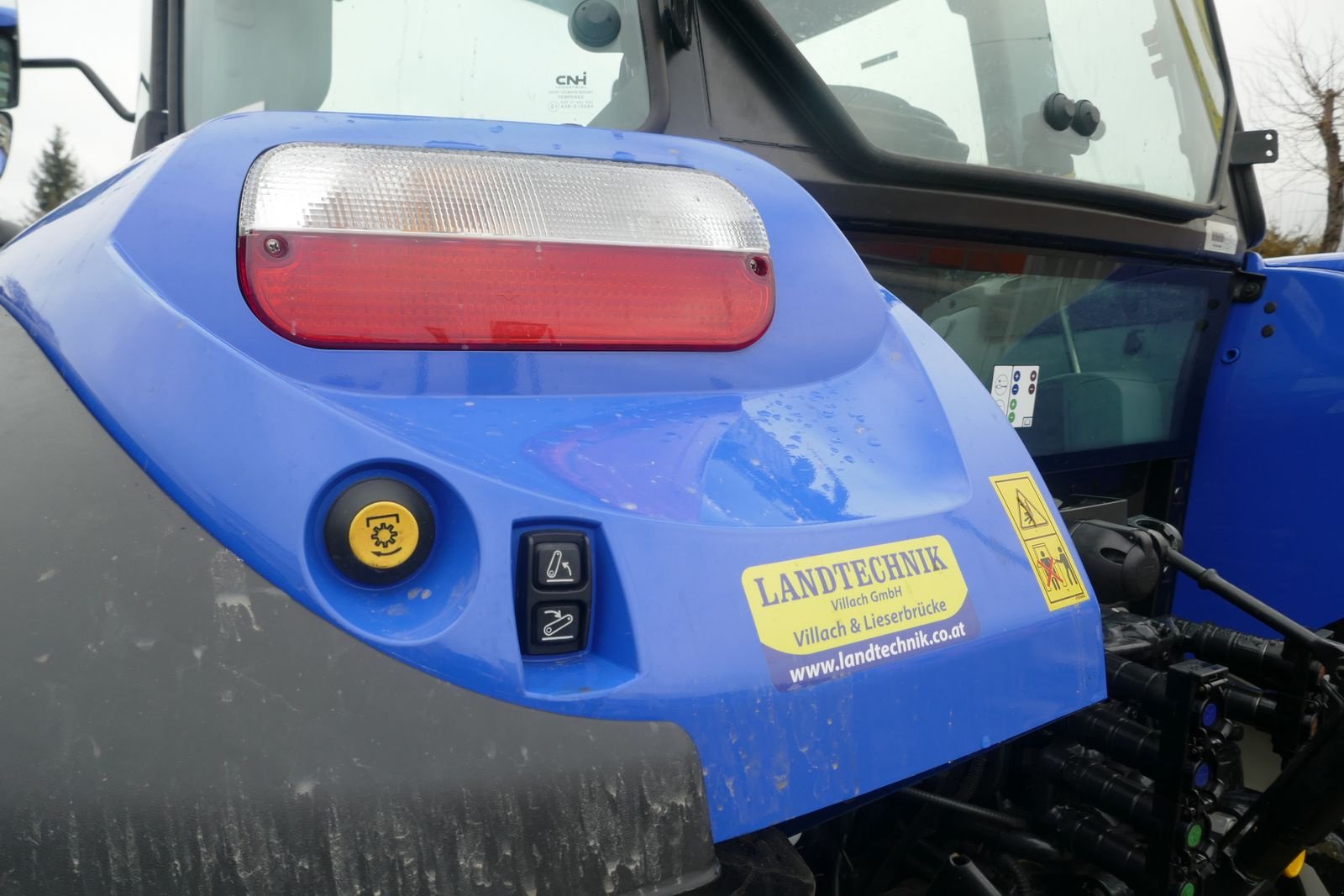 Traktor del tipo New Holland T5.90 Dual Command, Gebrauchtmaschine In Villach (Immagine 15)