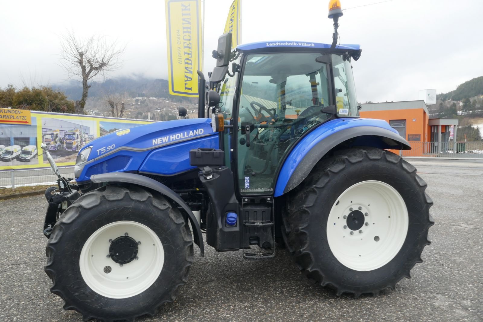 Traktor del tipo New Holland T5.90 Dual Command, Gebrauchtmaschine In Villach (Immagine 3)