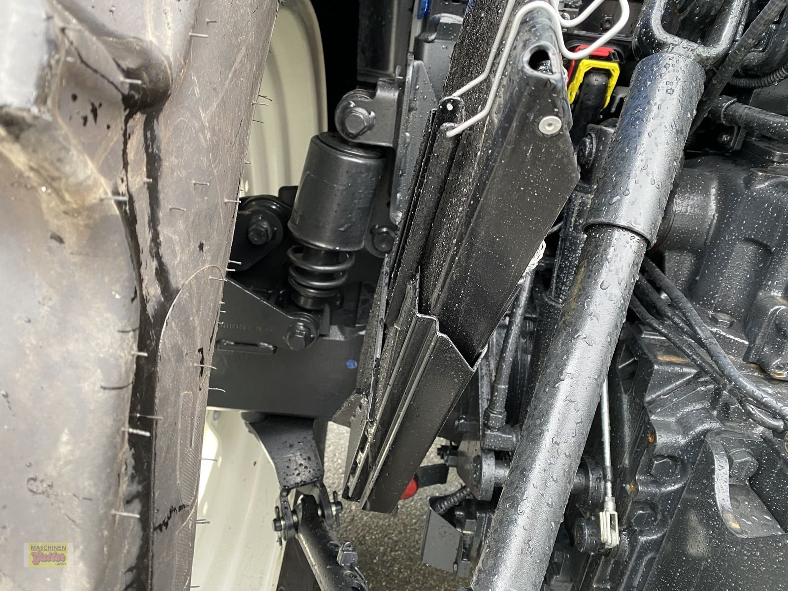 Traktor of the type New Holland T5.90 Dual Command, Neumaschine in Kötschach (Picture 9)