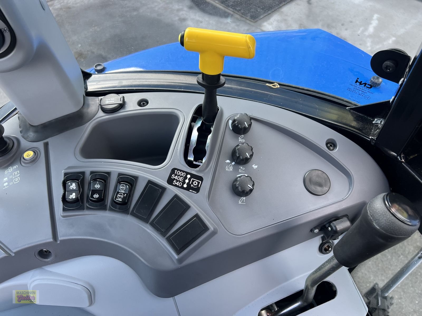 Traktor del tipo New Holland T5.90 Dual Command, Neumaschine In Kötschach (Immagine 16)