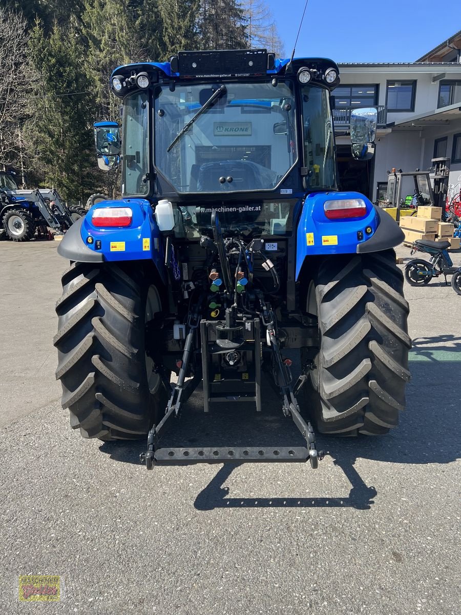 Traktor of the type New Holland T5.90 Dual Command, Neumaschine in Kötschach (Picture 9)