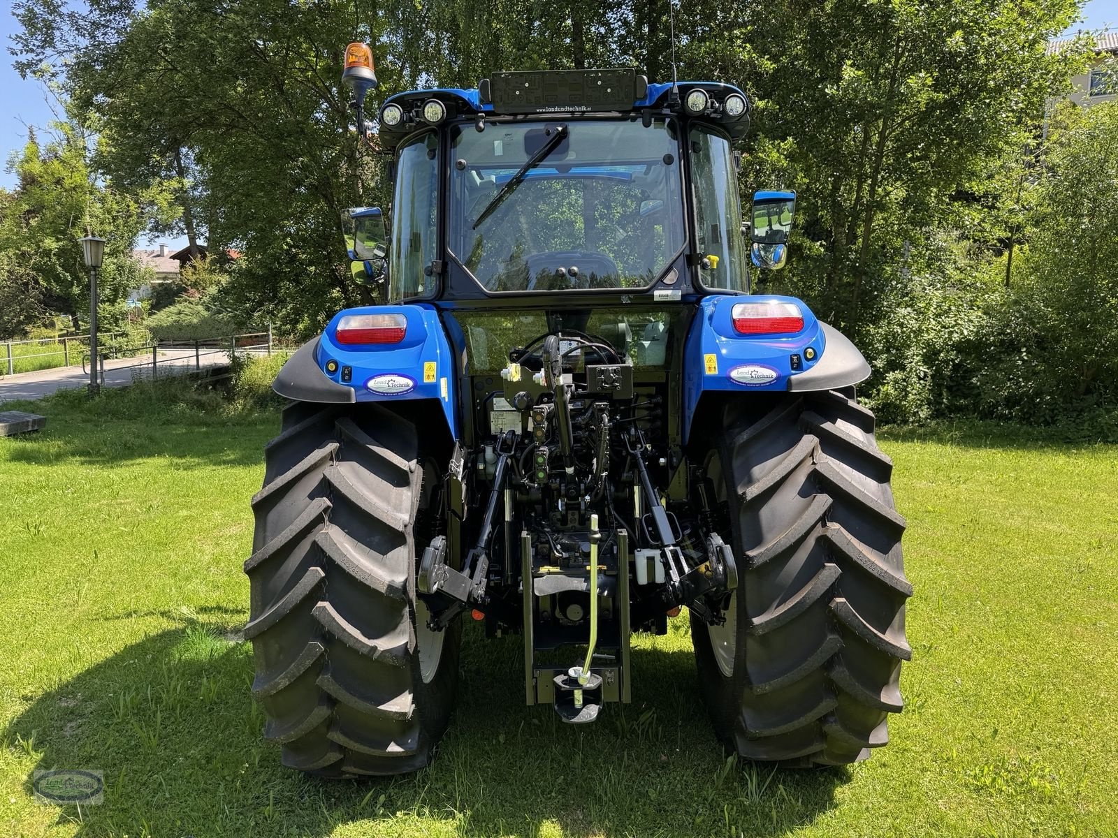 Traktor tipa New Holland T5.90 Dual Command, Neumaschine u Münzkirchen (Slika 7)