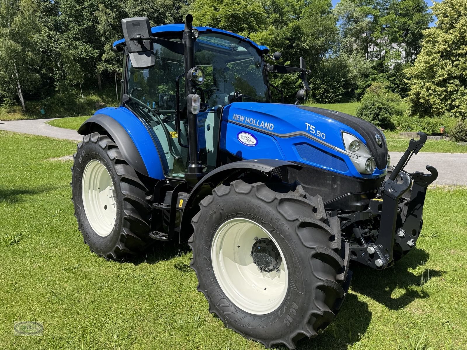 Traktor tipa New Holland T5.90 Dual Command, Neumaschine u Münzkirchen (Slika 3)