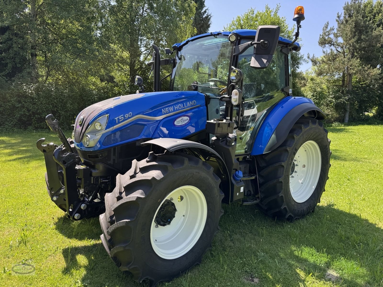 Traktor tipa New Holland T5.90 Dual Command, Neumaschine u Münzkirchen (Slika 1)