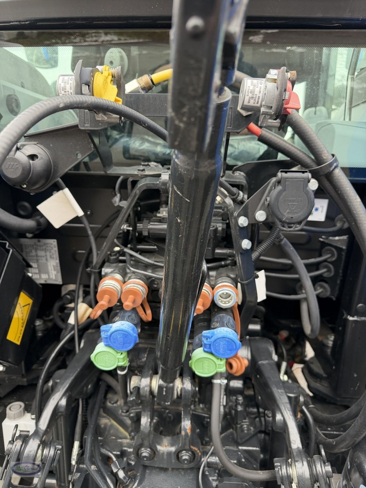 Traktor del tipo New Holland T5.90 Dual Command, Gebrauchtmaschine In Münzkirchen (Immagine 9)