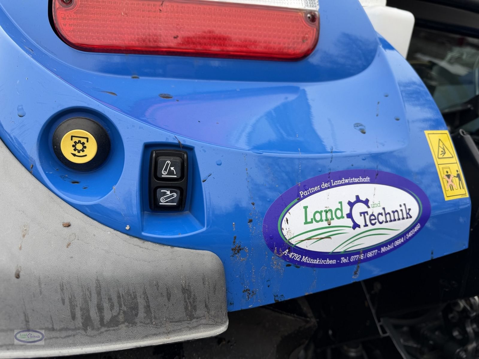 Traktor del tipo New Holland T5.90 Dual Command, Gebrauchtmaschine In Münzkirchen (Immagine 10)