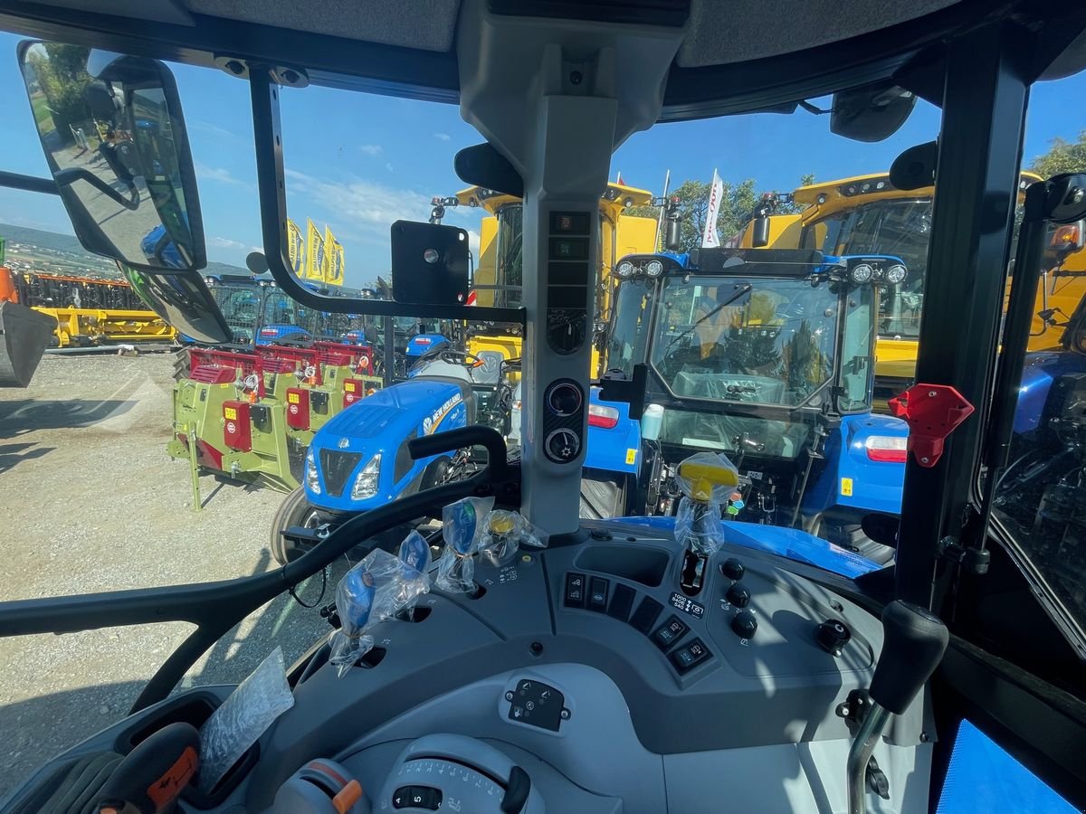 Traktor типа New Holland T5.90 Dual Command, Neumaschine в Obritzberg (Фотография 13)