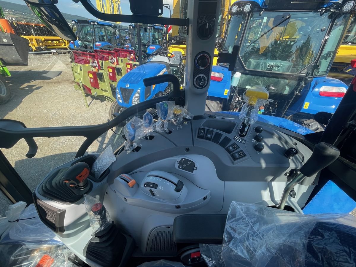 Traktor типа New Holland T5.90 Dual Command, Neumaschine в Obritzberg (Фотография 12)