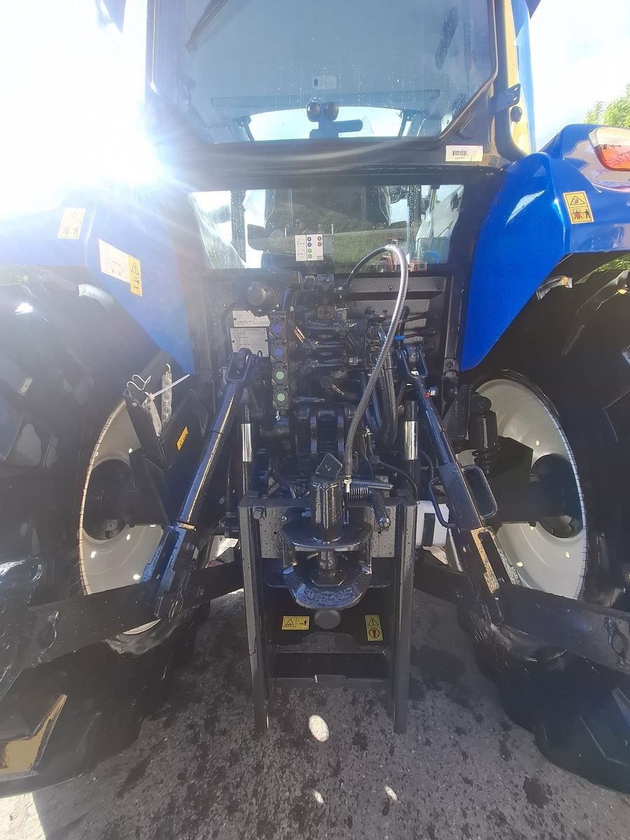 Traktor typu New Holland T5.90 Utility Dual Command, Gebrauchtmaschine v Burgkirchen (Obrázok 9)