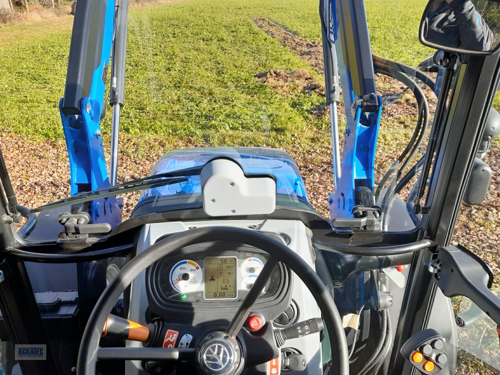 Traktor del tipo New Holland T5.90, Gebrauchtmaschine en Gerzen (Imagen 5)