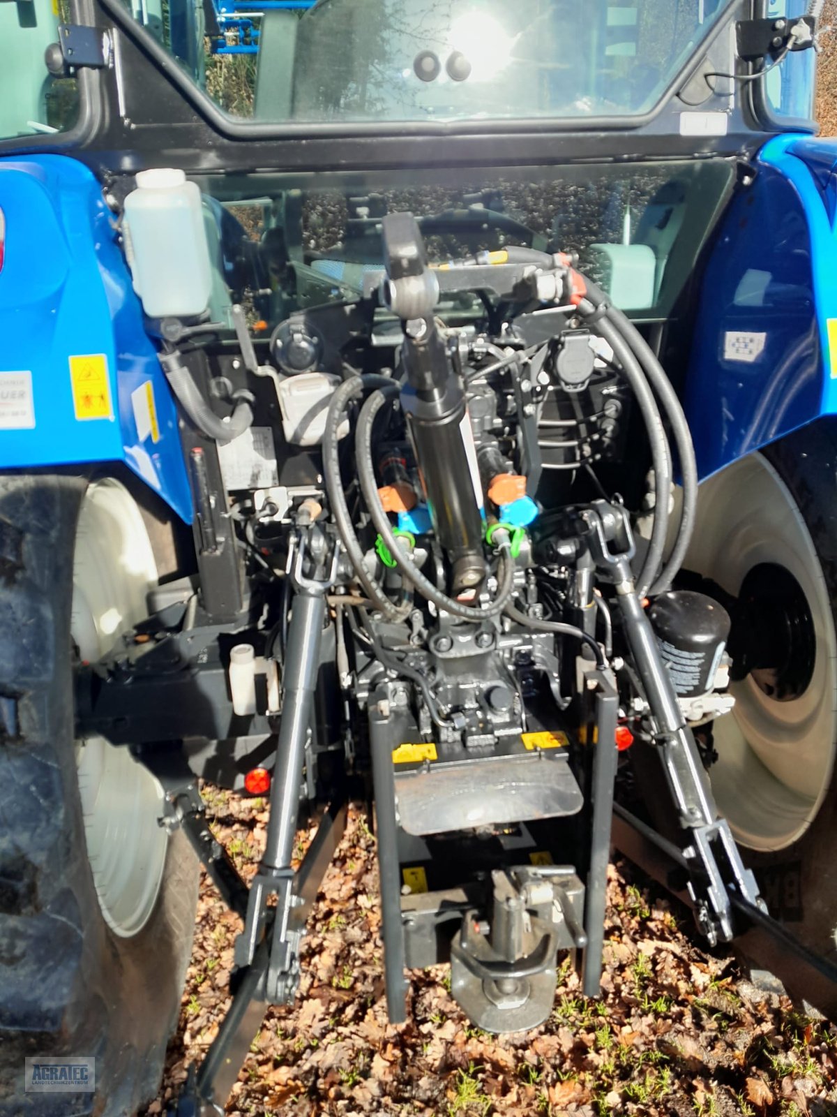 Traktor del tipo New Holland T5.90, Gebrauchtmaschine en Gerzen (Imagen 7)