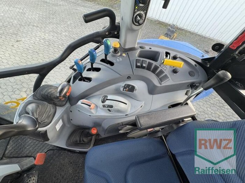 Traktor типа New Holland T5.90, Gebrauchtmaschine в Kruft (Фотография 10)
