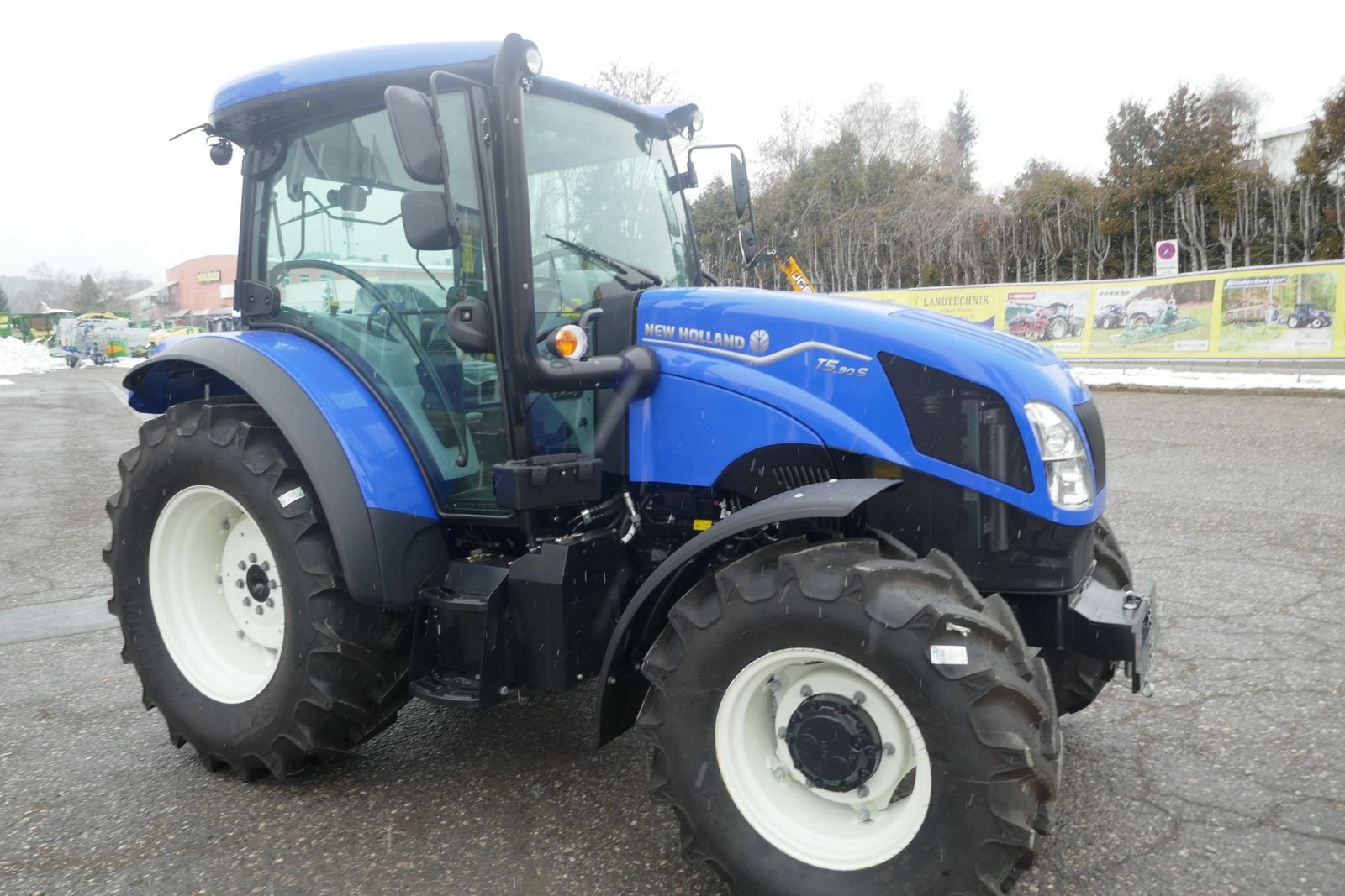 Traktor des Typs New Holland T5.90S Powershuttle, Gebrauchtmaschine in Villach (Bild 5)